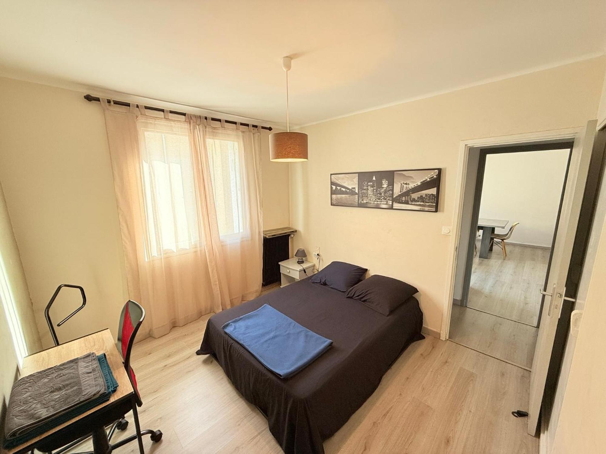Les Arenes De Nimes - Centre Ville 10 Min Gare -Parking- 2 Chambres Exterior photo